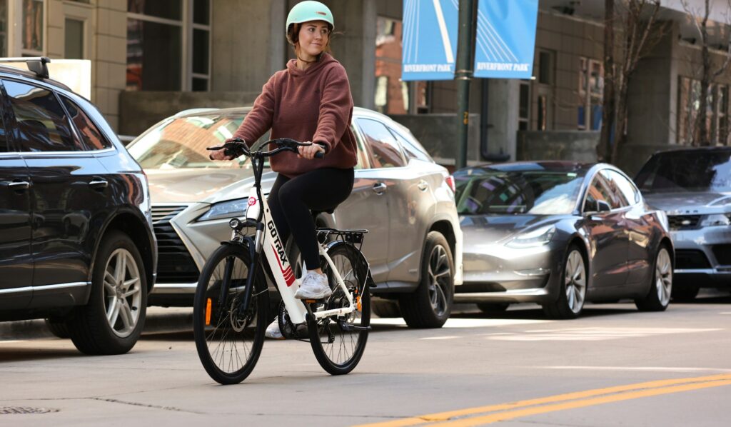 Was sollten Sie bei Elektrofahrrädern (E-Bikes) im Straßenverkehr beachten